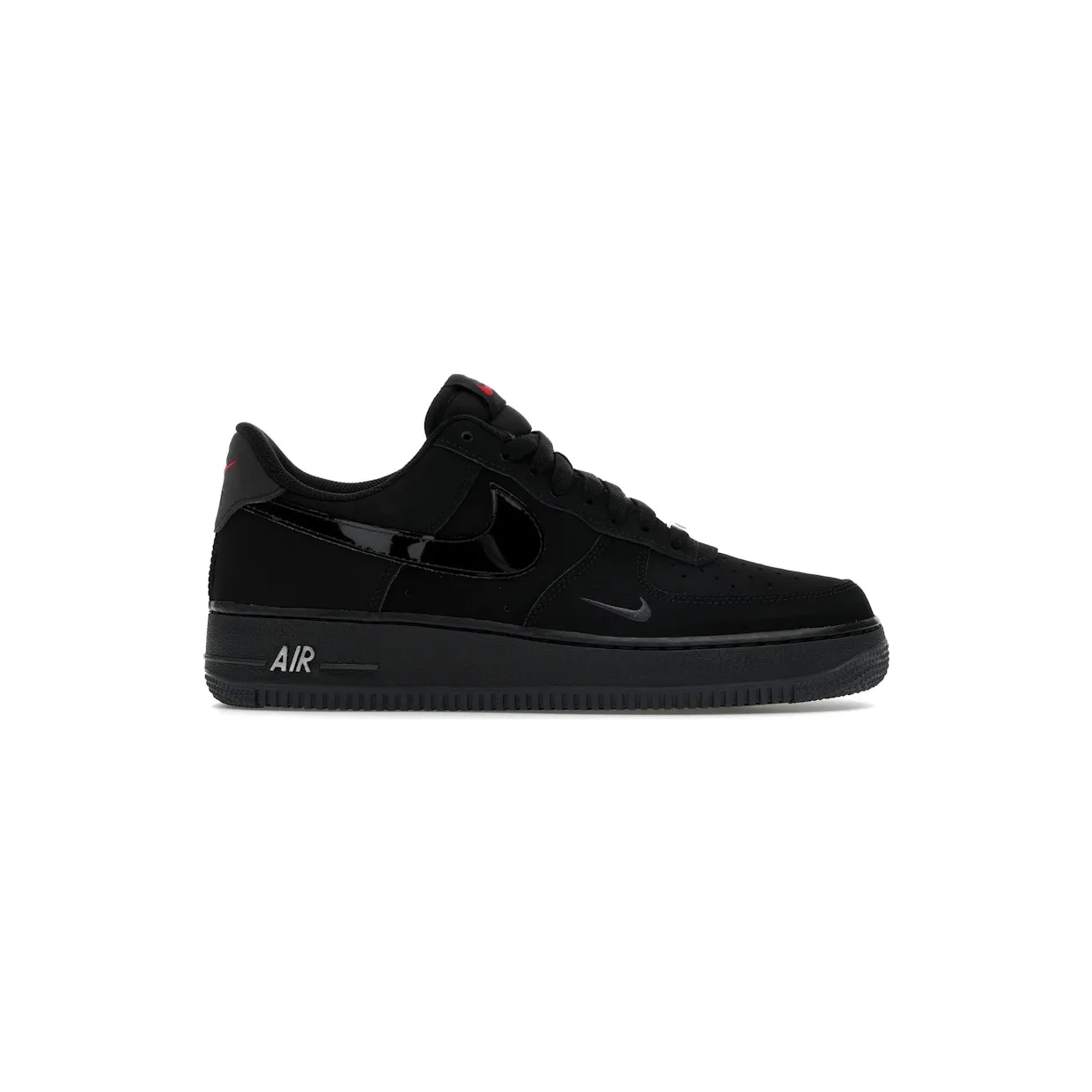 nike-air-force IR0199-010
