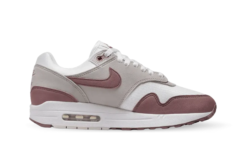 Nike Air Max 1 Red Stardust (W) (DZ2628-104)