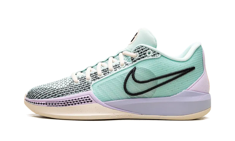 Nike Sabrina 1 “Brooklyn’s Finest” (FQ3381-301)