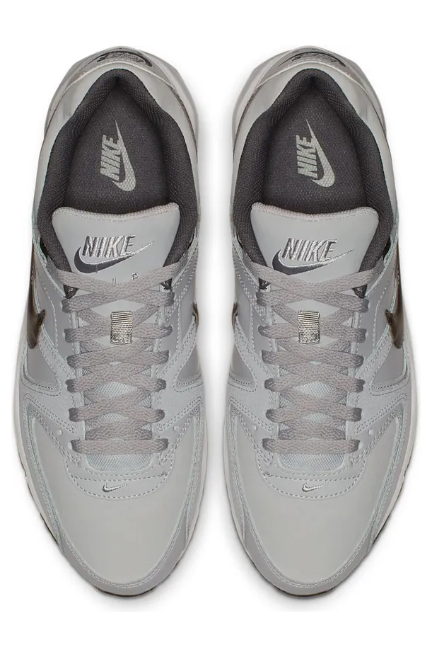 nike-air-max 749760-012