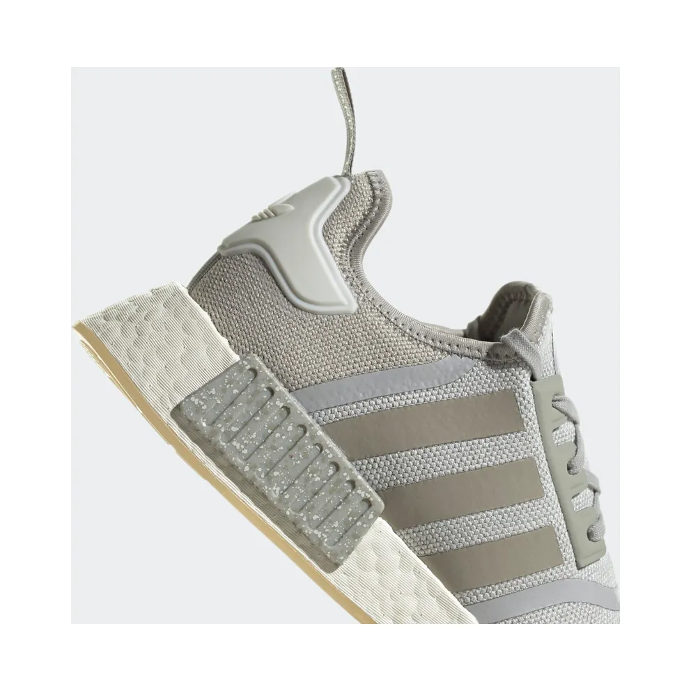 Adidas NMD_R1 Metal Grey / Feather Grey / Sand (GX1551)