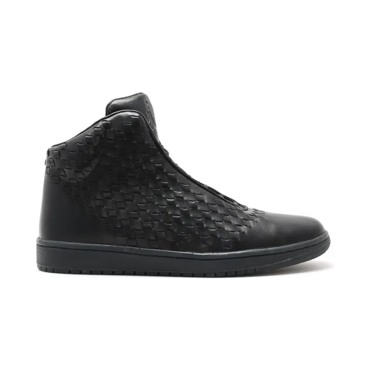 Jordan Shine Black (689480-010)
