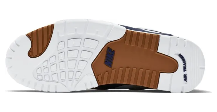 nike-air-trainer 705425-100