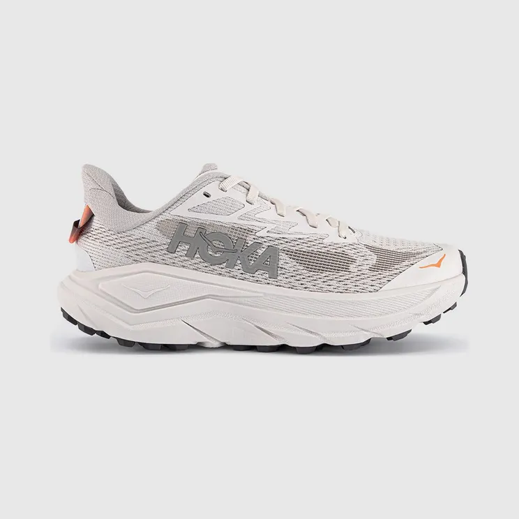 hoka-one-one-challenger 1168717-SPHL