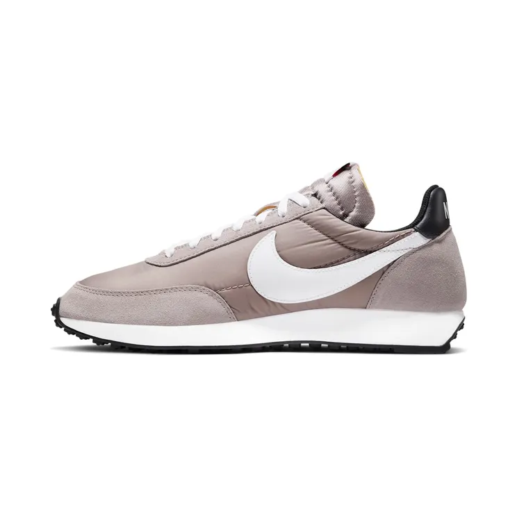 Nike Air Tailwind 79 “Pumice / Black / Team Orange / White” (487754-203)