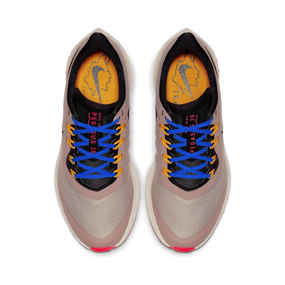 Nike Air Zoom Pegasus 36 Trail Pumice (W) Pumice/Pacific Blue/Bright Crimson (AR5676-200)