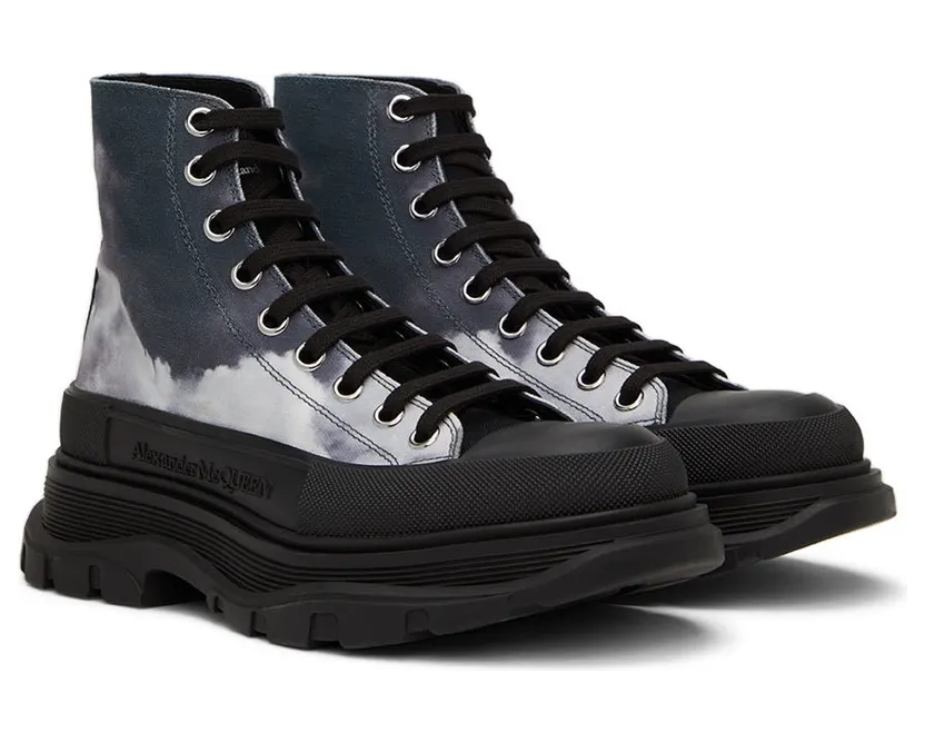 Alexander McQueen Black Sky Print Tread Slick Sneakers (705665W4TG1) (4)