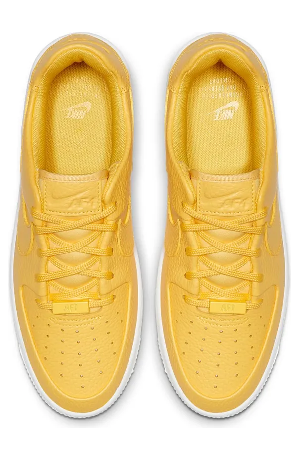 nike-air-force AR5339-700
