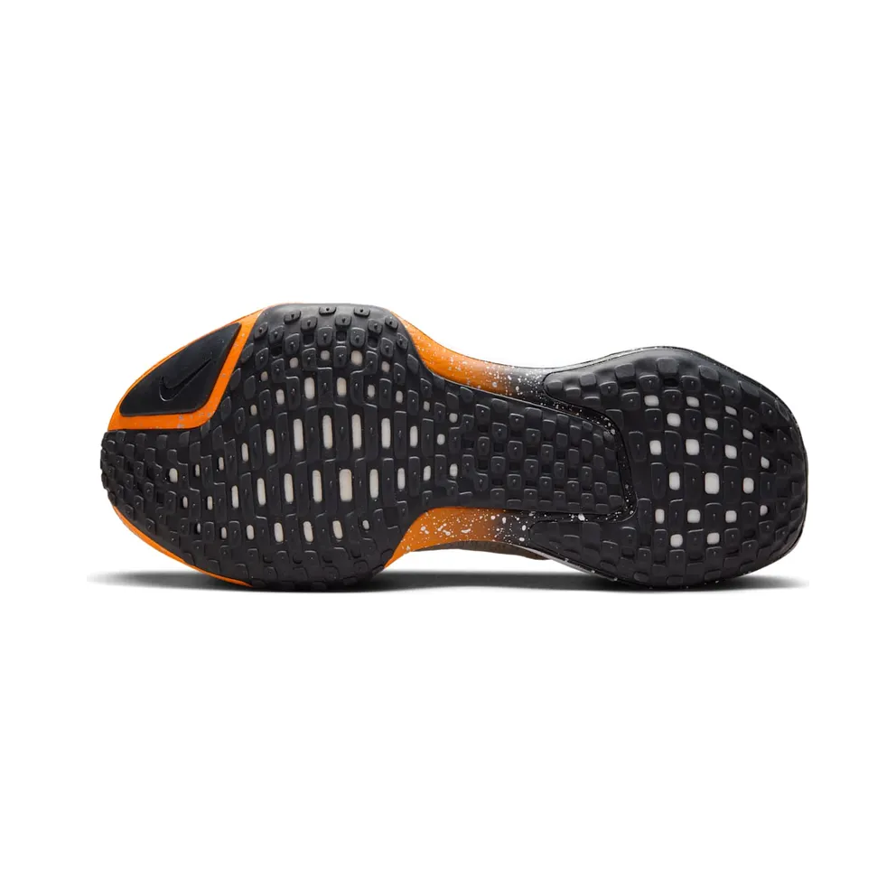 Nike ZoomX Invincible Run 3 “Oatmeal Safety Orange” (FQ8720-140)