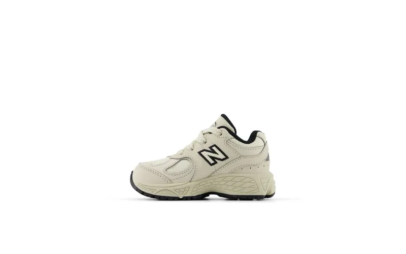 New Balance 2002R TD “Timberwolf Black” (IC2002PM)