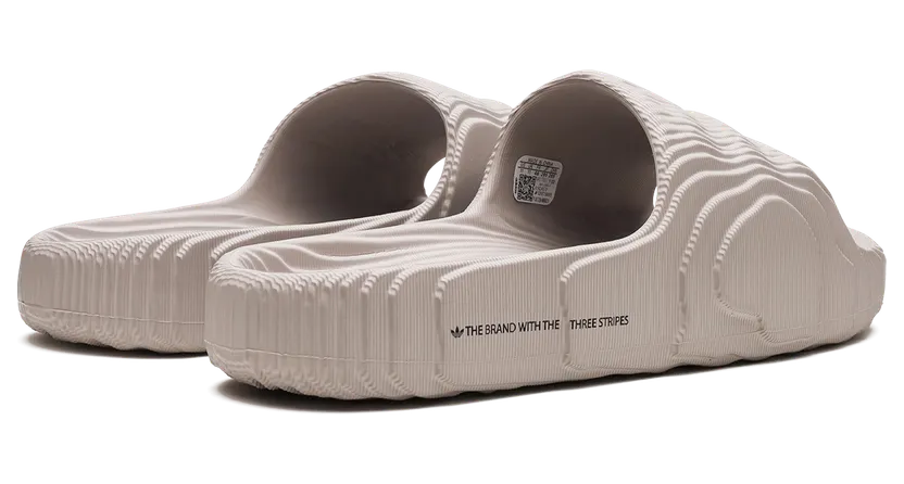 adidas-adilette HQ4670