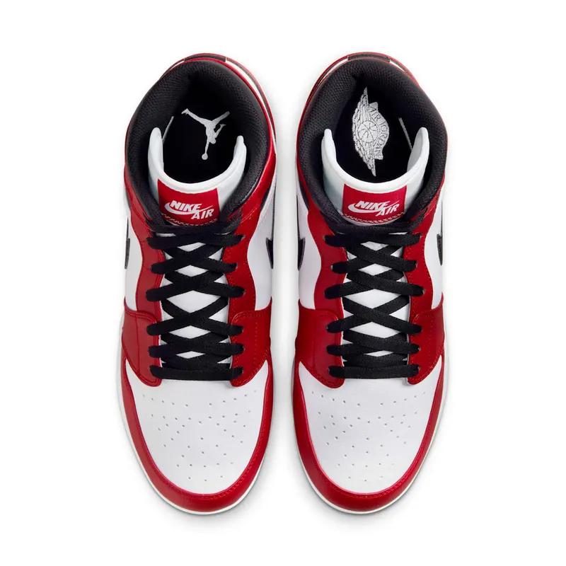 Jordan 1 Retro High MCS “Chicago” (AV5354-611)