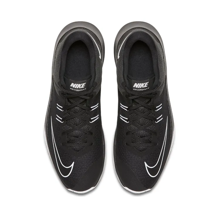 nike-air-versitile 921692-001