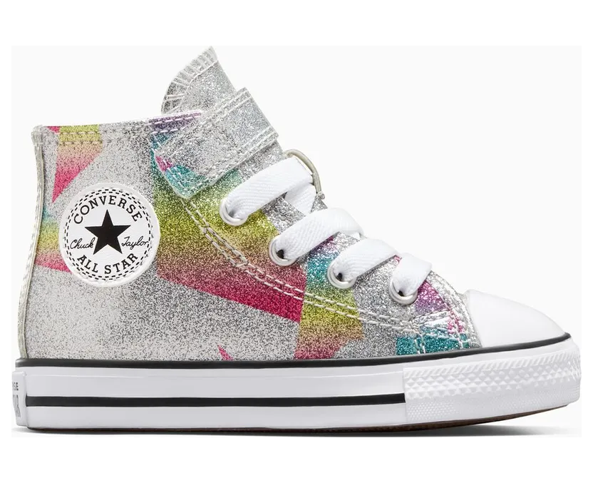 converse-chuck-taylor-all-star A04739C