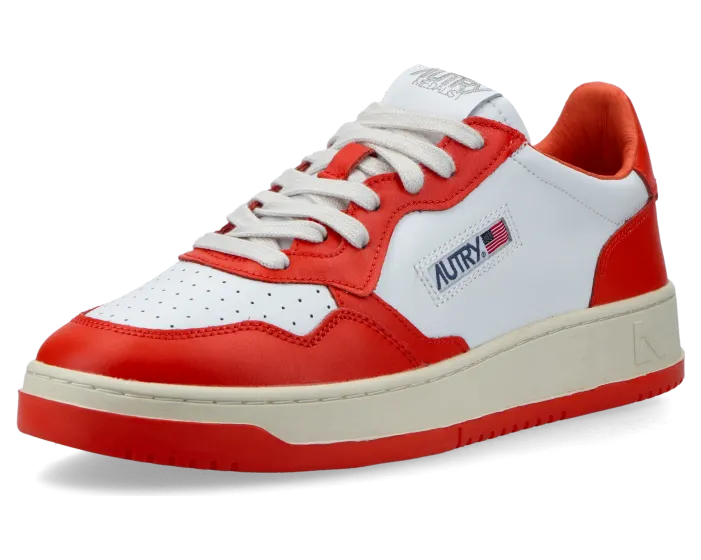 Autry Medalist Low (leat tangerine) – AULMWB21 (2)