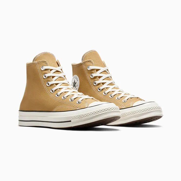 converse-chuck-taylor-all-star A08616C