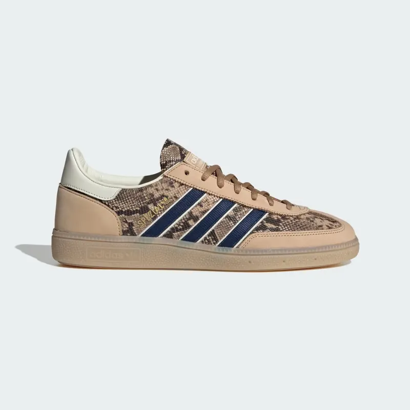 adidas Handball Spezial “Warm Sandstone / Dark Blue / Cardboard” (KK4867)