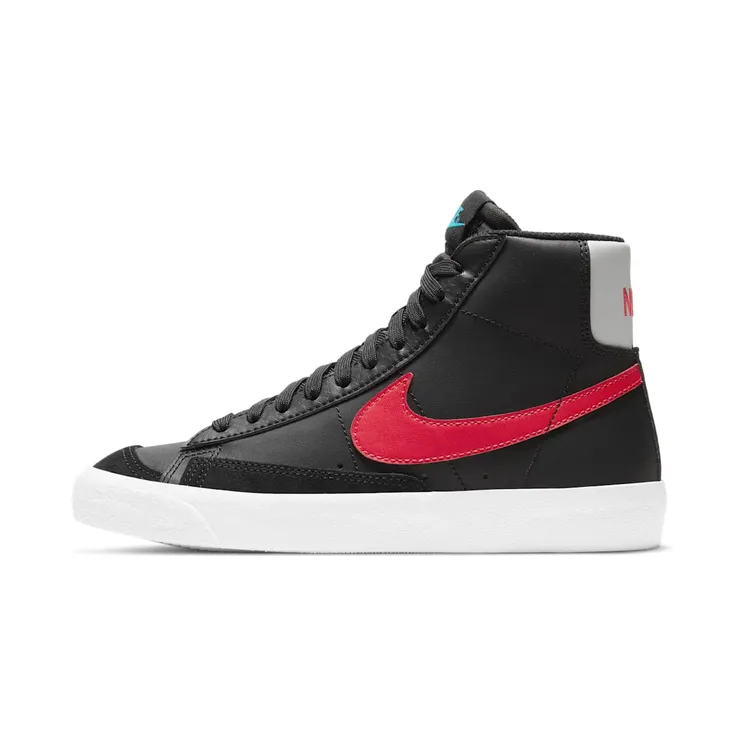 Nike Blazer Mid ’77 “Black / Light Blue Fury / Grey Fog / Fusion Red” (DJ4607-001)