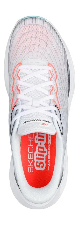 skechers-max-cushioning 220425_WMLT