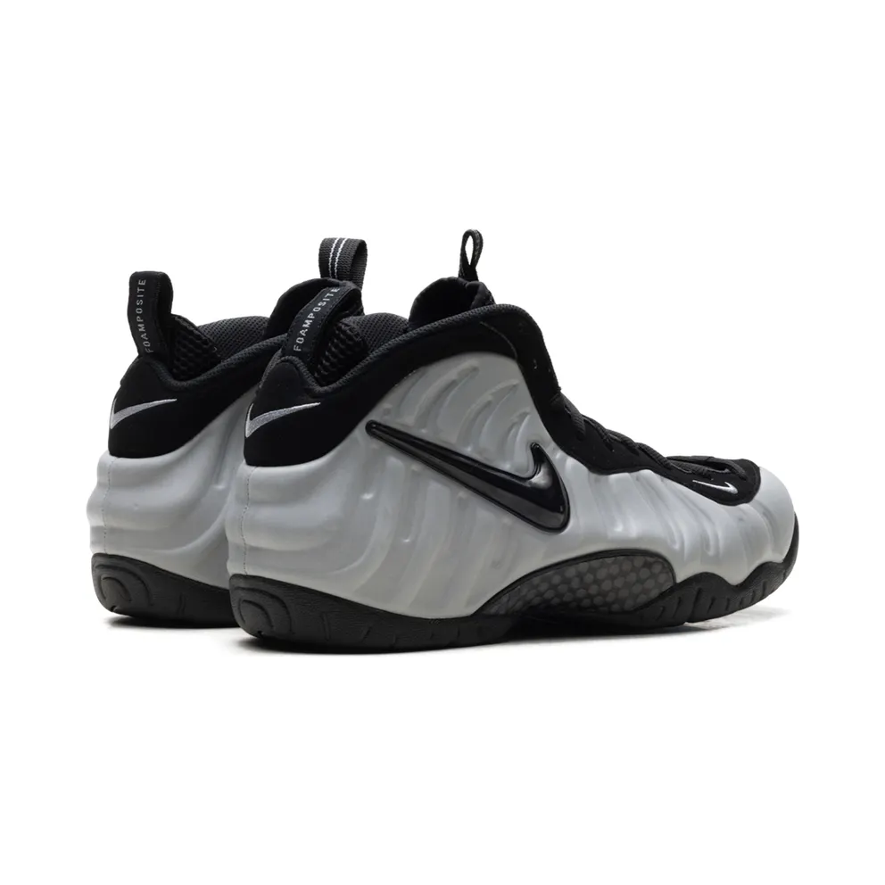 Nike Air Foamposite Pro “Wolf Grey” (HF0794-001)