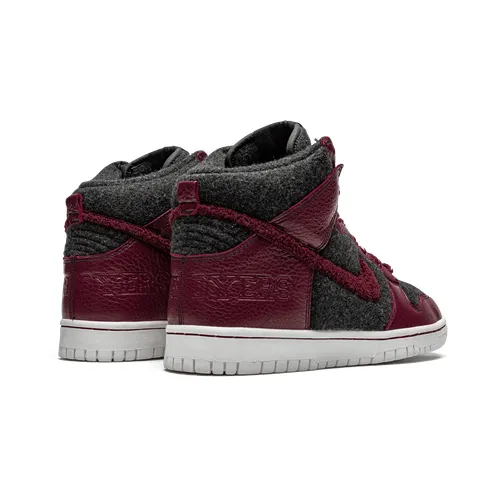 nike-dunk-sb 318655-061