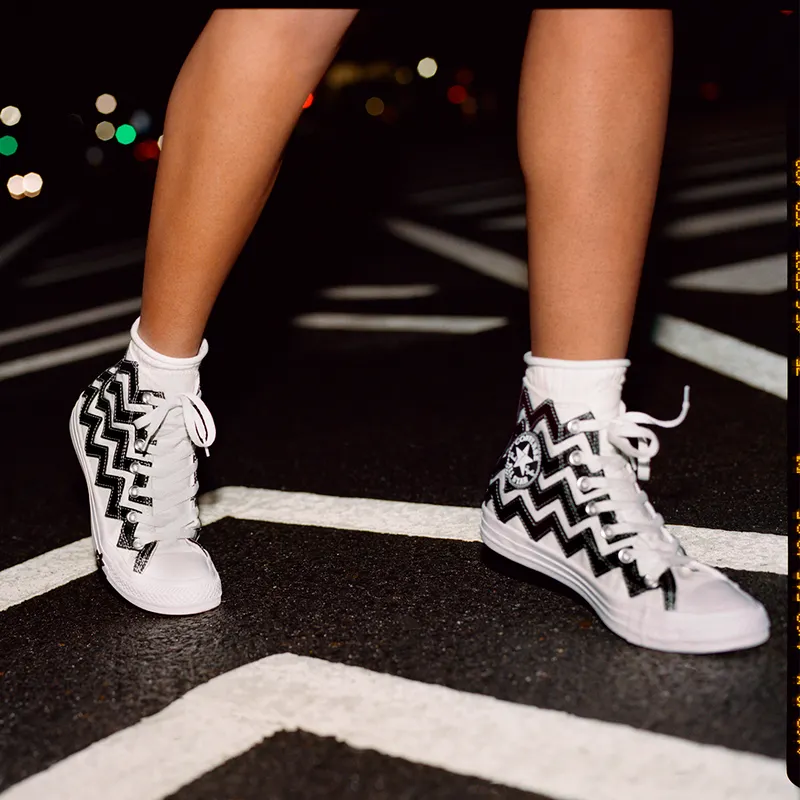 Converse Chuck Taylor All-Star Mission-V High White (W) (565376C)