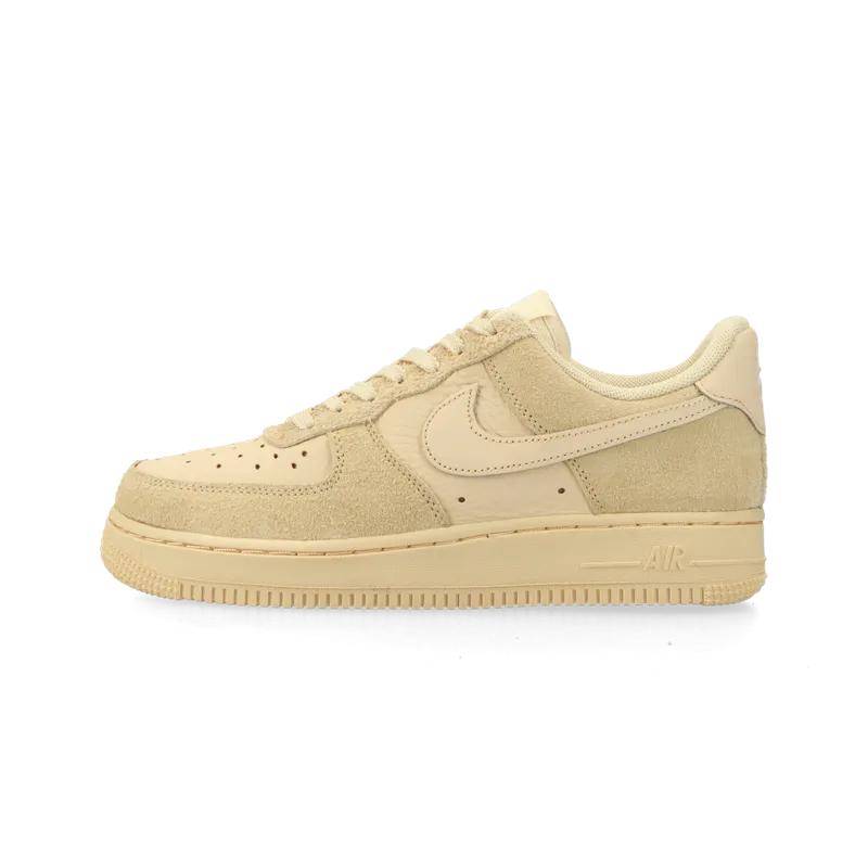 Nike Air Force 1 ’07 LX (pale vanilla / pale vanilla / pale ivory) – IB4001-200