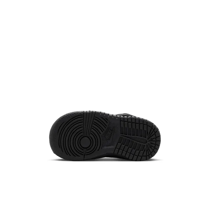Nike Dunk Low Black / Black / Black (IU7767-009)