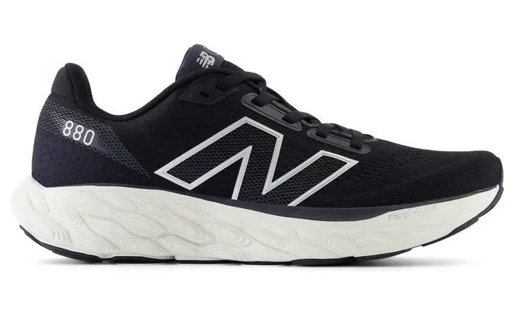 New Balance Fresh Foam X 880v14 “Black / Sea Salt” (W880K14)