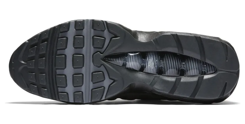 nike-air-max 749766-010