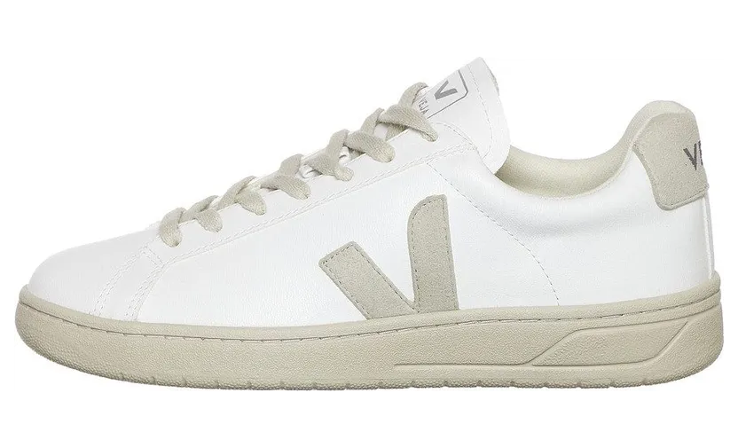 veja-sneaker UC0703134A
