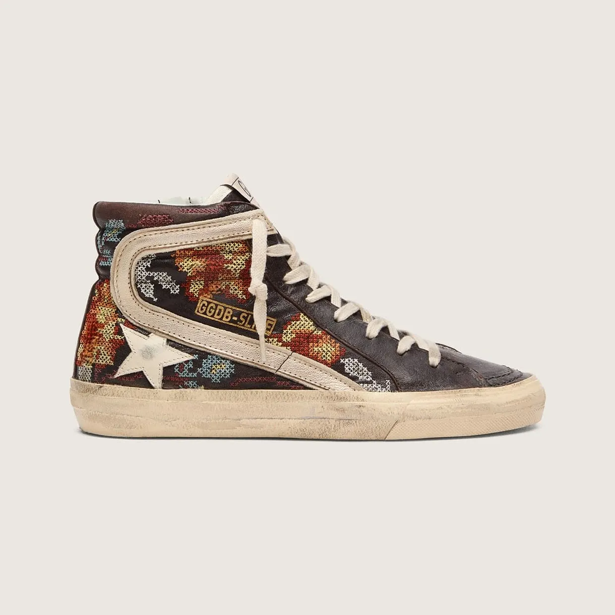 Golden Goose Women’S Slide In Ebony Leather With Cream Star And Multicolor Embroidery (GWF00115.F008624.55795)