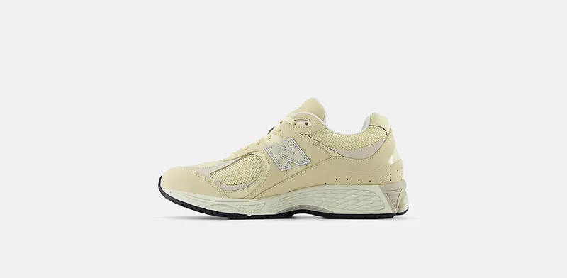New Balance 2002R “Beige” (M2002RFI)