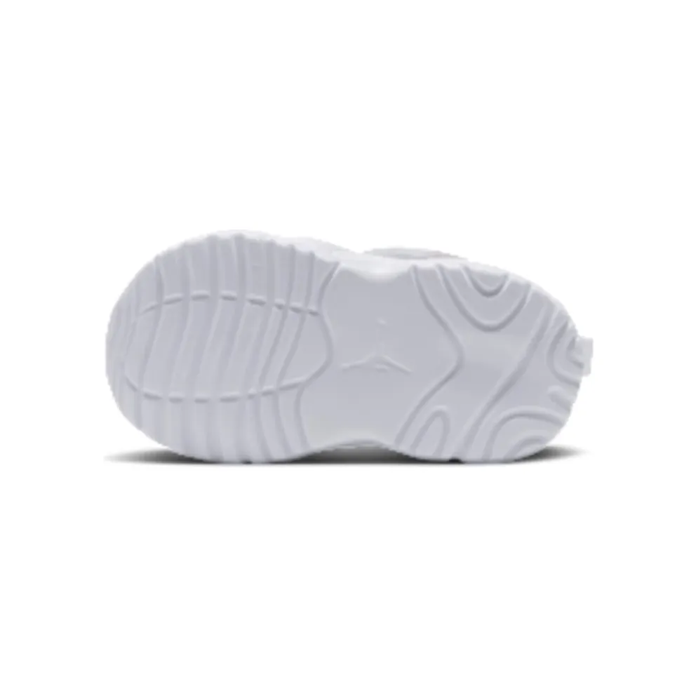 Nike Jordan Trunner Flow Infant “White / Gym Red / Metallic Silver / Black” (IQ7704-101)