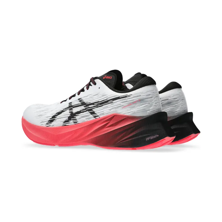 asics-novablast 1011B458.104