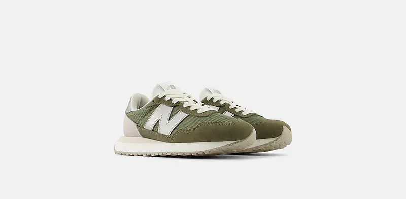 NEW BALANCE 237 “Brown 319 / METALLIC SILVER – 877 C P” (WS237MSW)