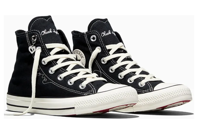 converse-chuck-taylor-all-star A19056C
