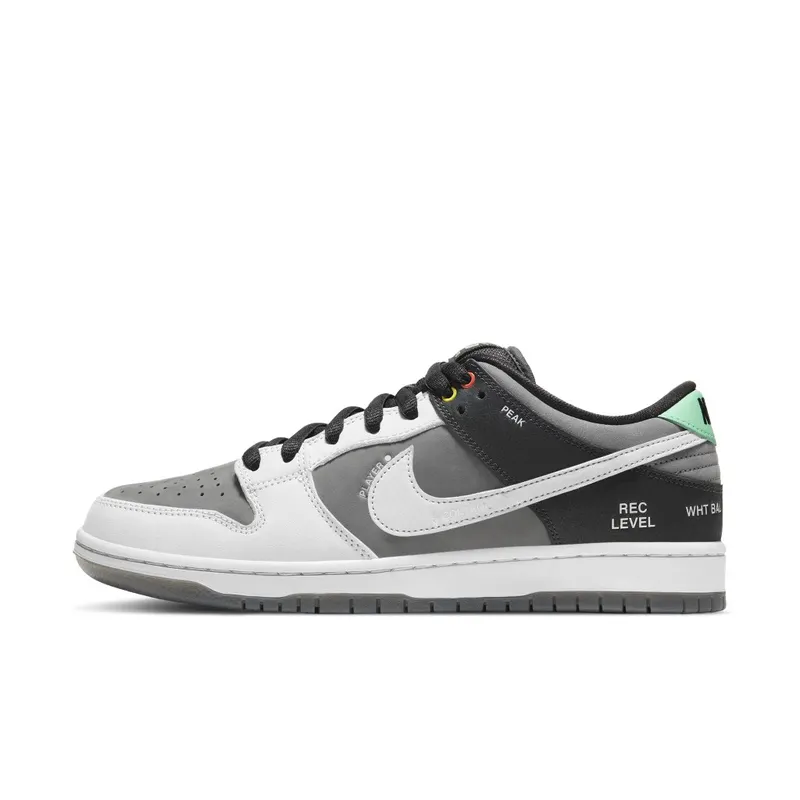 Nike SB Dunk Low VX1000 (CV1659-001)