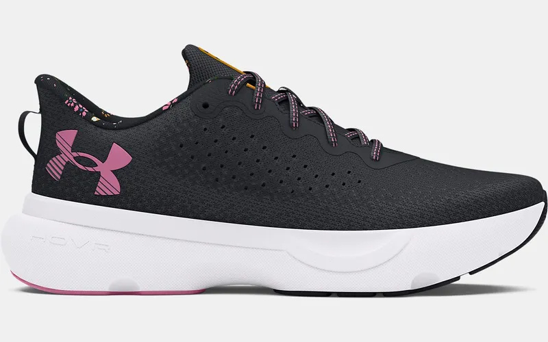 Vrouwen Running Shoes with print Under Armour Surge 4 3027653-001