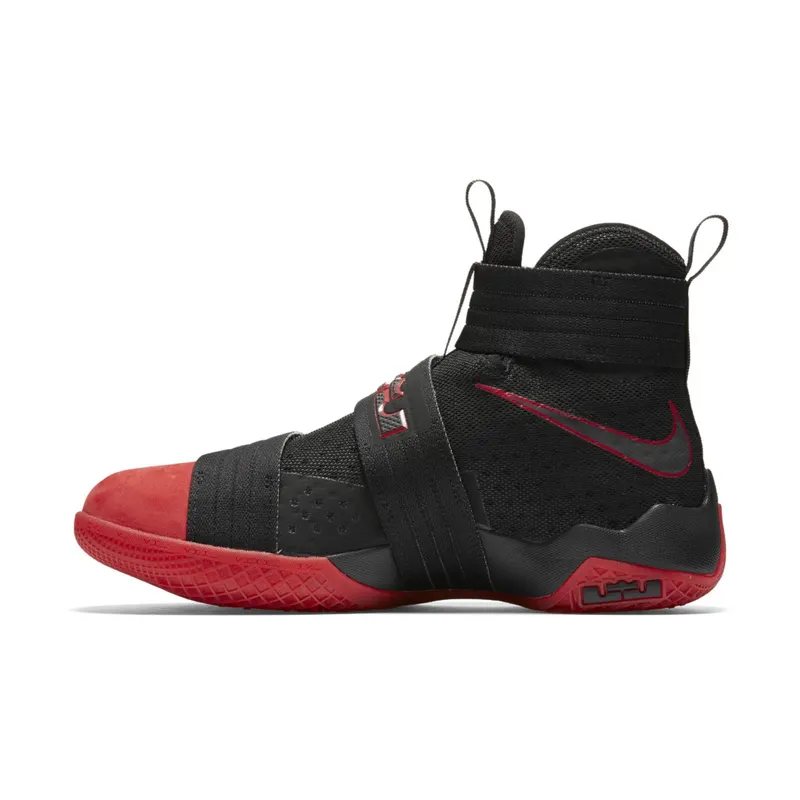Nike  LeBron Zoom Soldier 10 Un-Cleated  (844378-060)