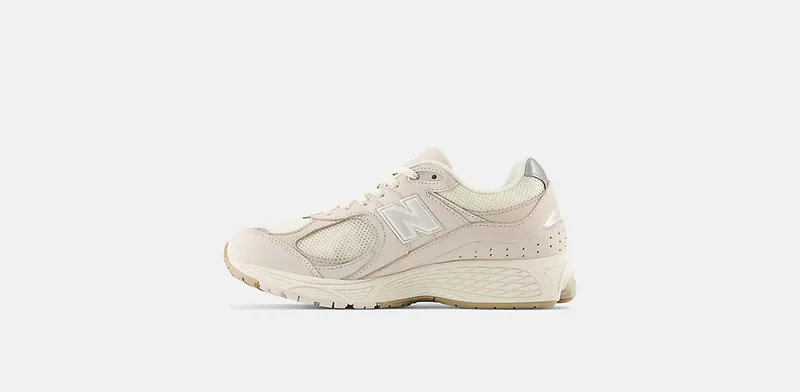 New Balance 2002R White Ivory (M2002RAA)