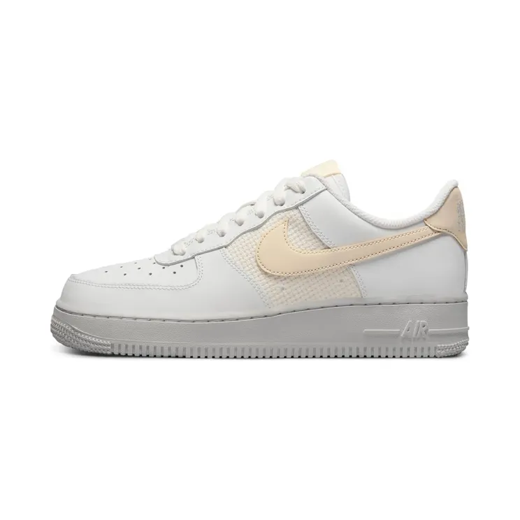 Nike Air Force 1 ’07 ESS “Summit White / Fossil” (DJ9945-100)