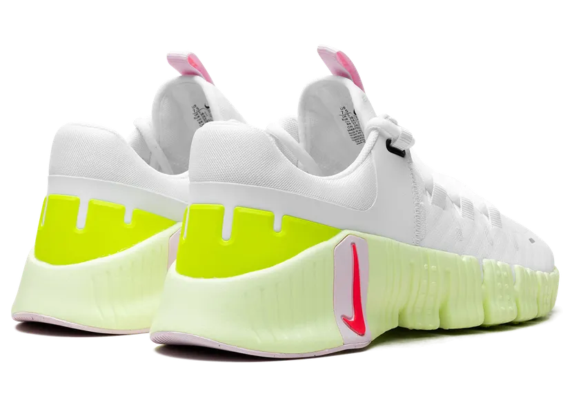 nike-free DV3950-104