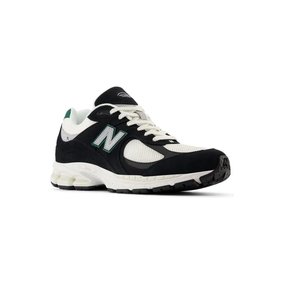 New Balance 2002R “Black” (M2002RRA)