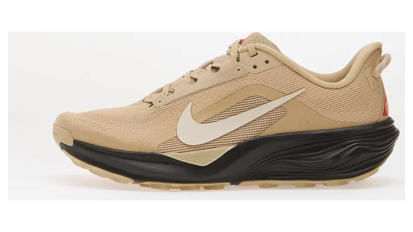 Nike ACG Linen / Black / Light Crimson / Light Orewood Brown
