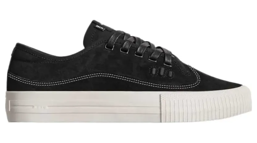 Globe sneaker black suede (GBGILL-10040)