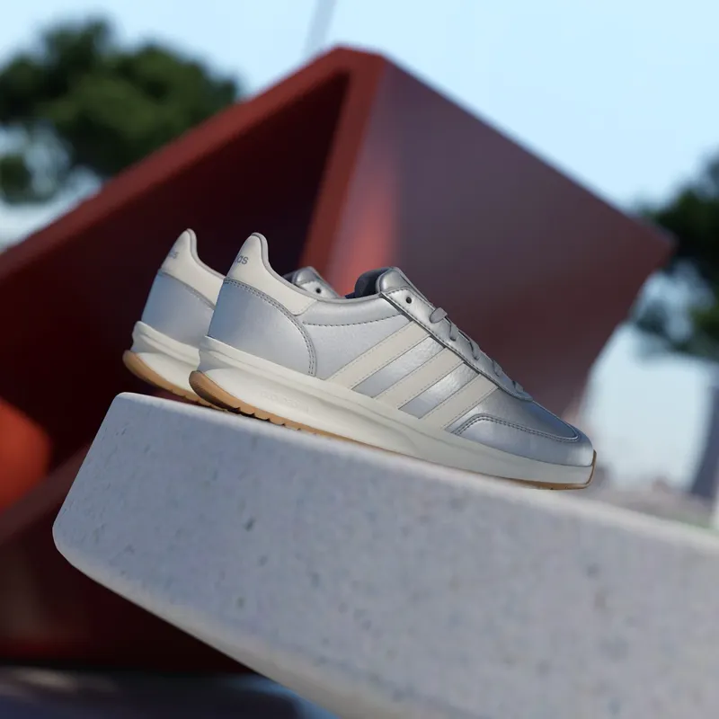 Adidas RUN 70S 2.0-Shoes Silver Metallic / Off White / Grey Two (JR2453)