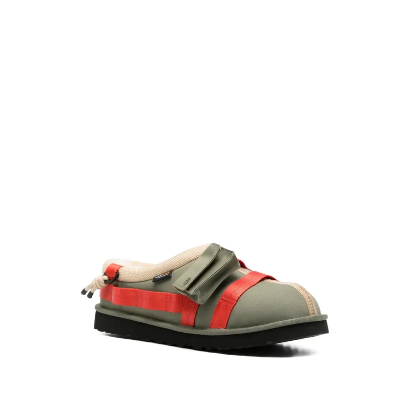 Ugg Tasman Wildwood Slides “Green/Red” (1180110 TASMAN BVRD)
