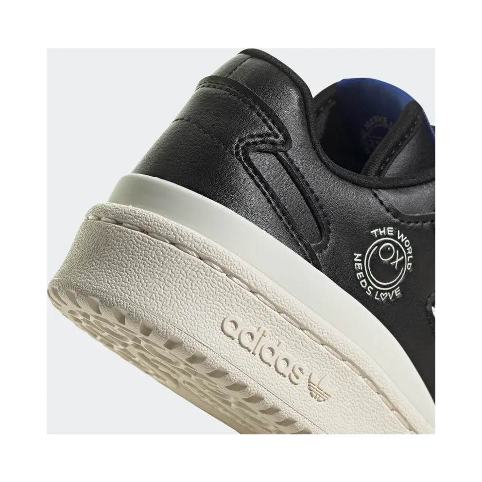 Adidas Forum Low Core Black / Cream White / Core Black (GZ1761)