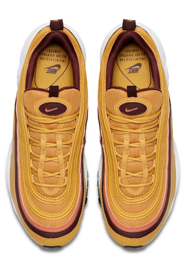 nike-air-max 921733-700